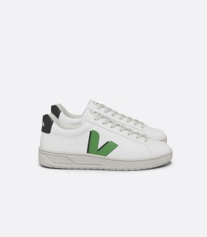 Men's Veja Urca Cwl Leaf Low-Top Sneakers White Black Green | VYB4851ZG