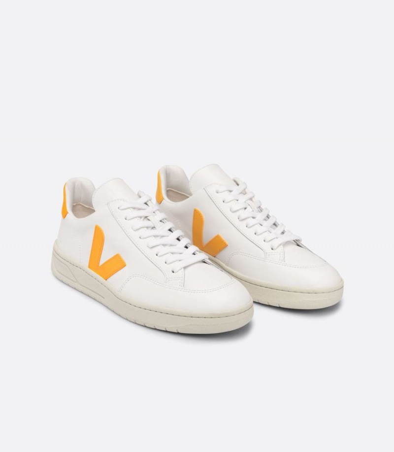 Men's Veja V-12 Leather Ouro Low-Top Sneakers White Yellow | CJY3728WR