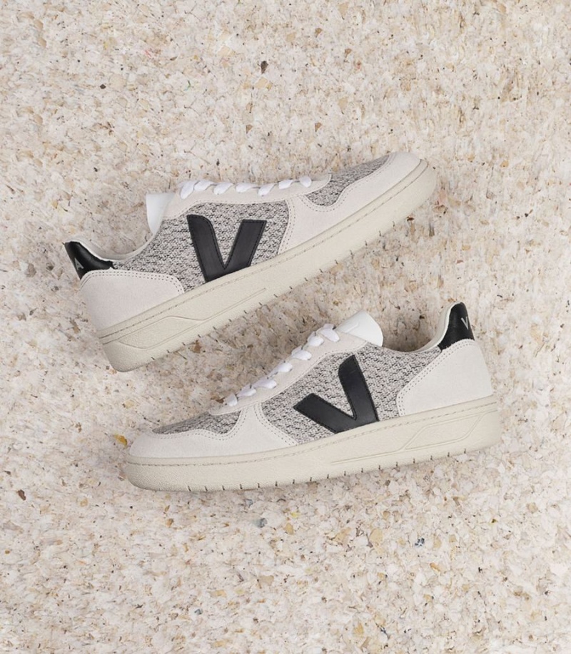 Women's Veja V-10 Flannel Snow Low-Top Sneakers White Black | HAO6678KK